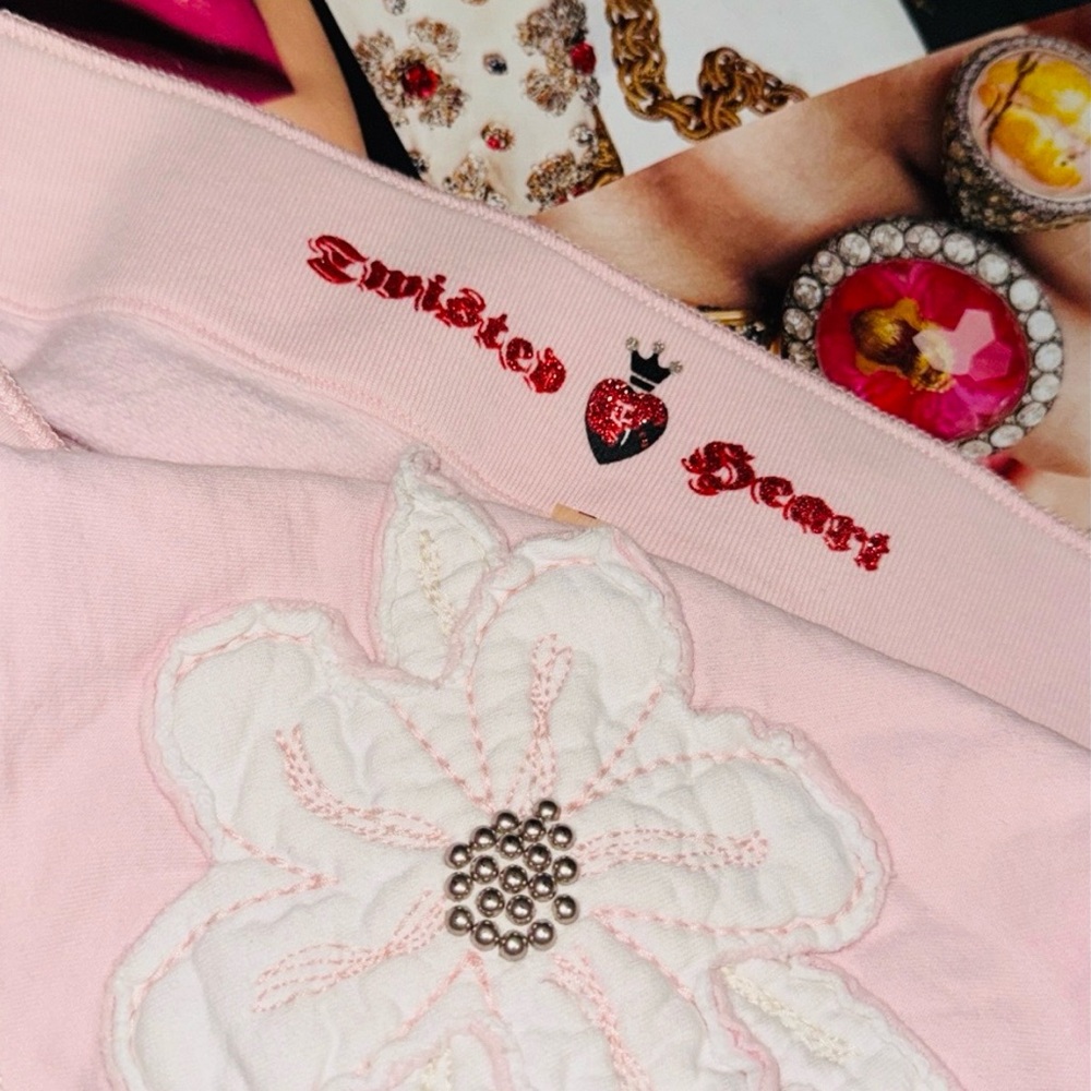 ๐ค ๐ฅ โข โ ๏ธ Twisted Heart x โฆ Prissy Pink Vibes โ ๏ธโข ๐ค ๐ฅ